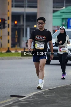 Runner Photo 1430051