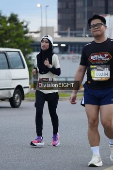 Runner Photo 1430061