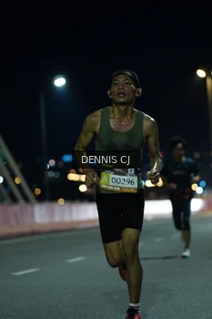Runner Photo 1430173
