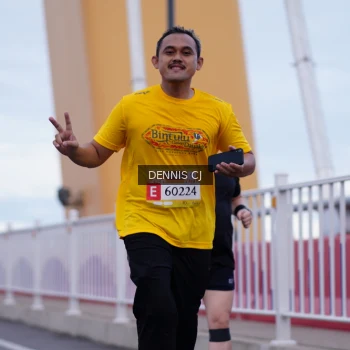 Runner Photo 1430713