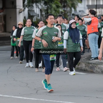 Runner Photo 1431347