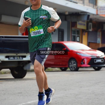 Runner Photo 1431555