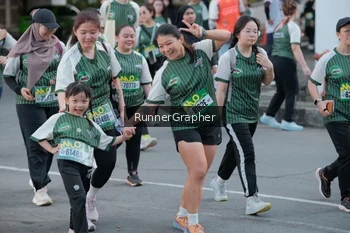 Runner Photo 1431595