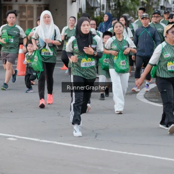 Runner Photo 1431668
