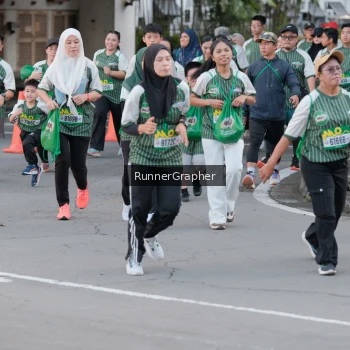 Runner Photo 1431683