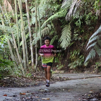 Runner Photo 1431754