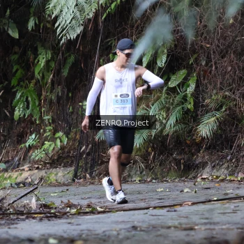 Runner Photo 1431811