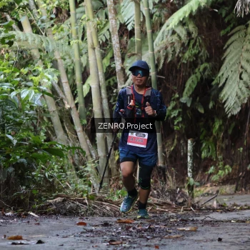 Runner Photo 1431911