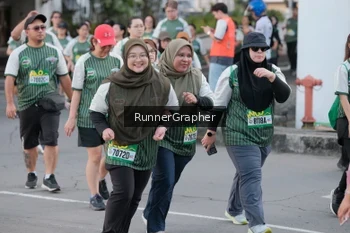 Runner Photo 1432496