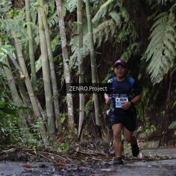 Runner Photo 1432641