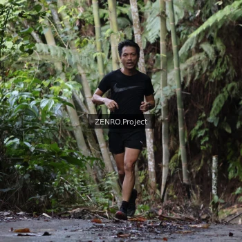 Runner Photo 1433013