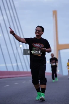 Runner Photo 1433131