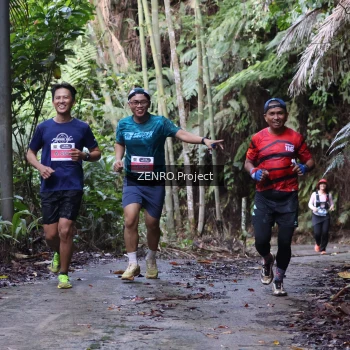 Runner Photo 1433158