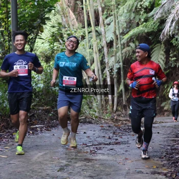 Runner Photo 1433159