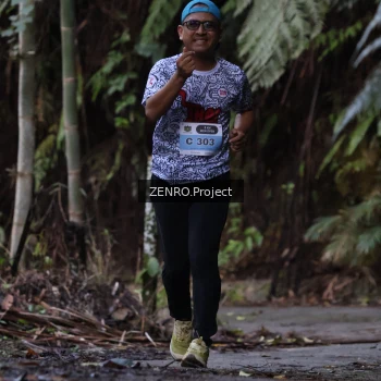 Runner Photo 1433212