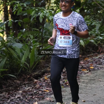 Runner Photo 1433258
