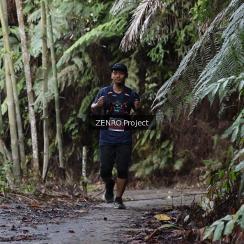 Runner Photo 1433286