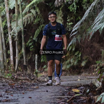 Runner Photo 1433342