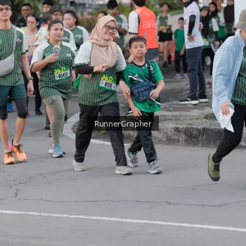 Runner Photo 1433367