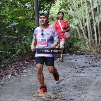Runner Photo 1433459