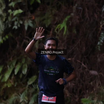 Runner Photo 1433519