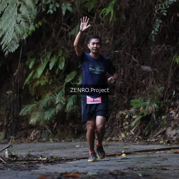 Runner Photo 1433524