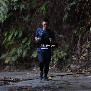Runner Photo 1433584