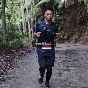 Runner Photo 1433675