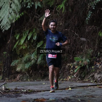 Runner Photo 1433775