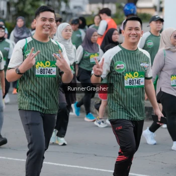 Runner Photo 1433798