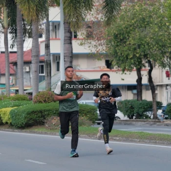 Runner Photo 1433830