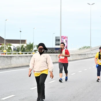 Runner Photo 1433980