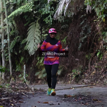 Runner Photo 1434035