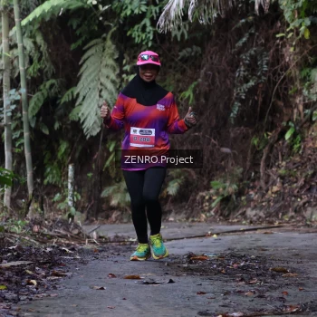 Runner Photo 1434070