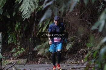 Runner Photo 1434370