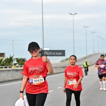 Runner Photo 1434438