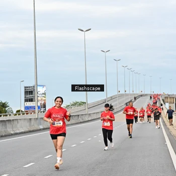 Runner Photo 1434460