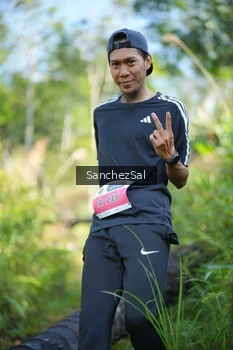 Runner Photo 1434484