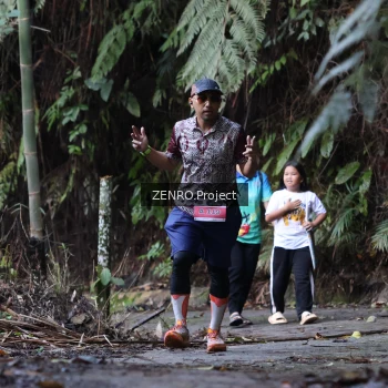 Runner Photo 1434499
