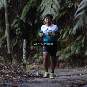 Runner Photo 1434542