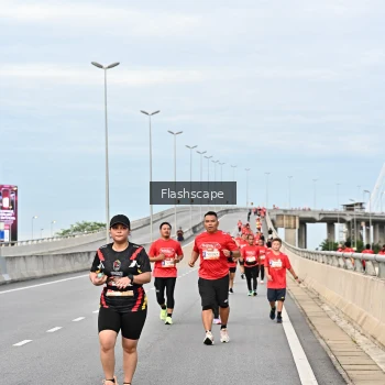 Runner Photo 1434574