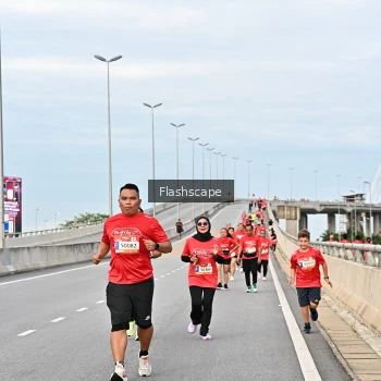 Runner Photo 1434584