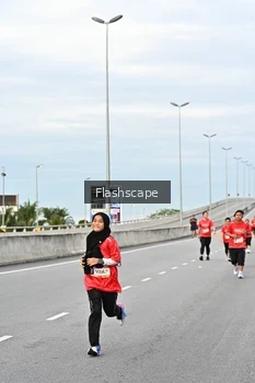 Runner Photo 1434635