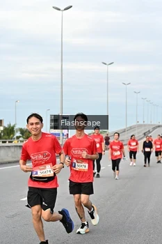 Runner Photo 1434649