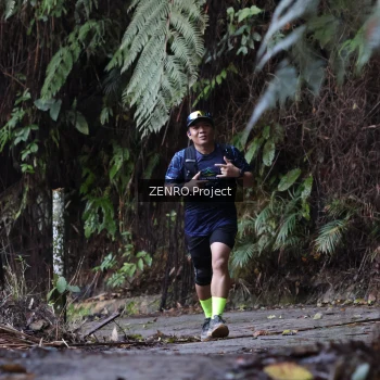 Runner Photo 1434677
