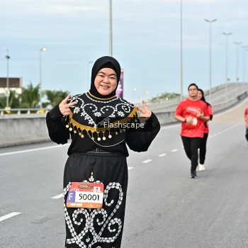 Runner Photo 1434696