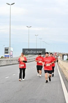 Runner Photo 1434779