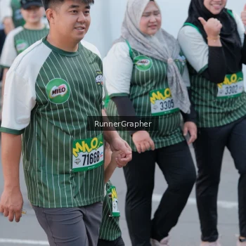 Runner Photo 1434900