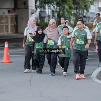 Runner Photo 1435423