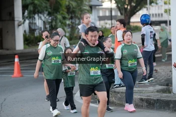 Runner Photo 1435620